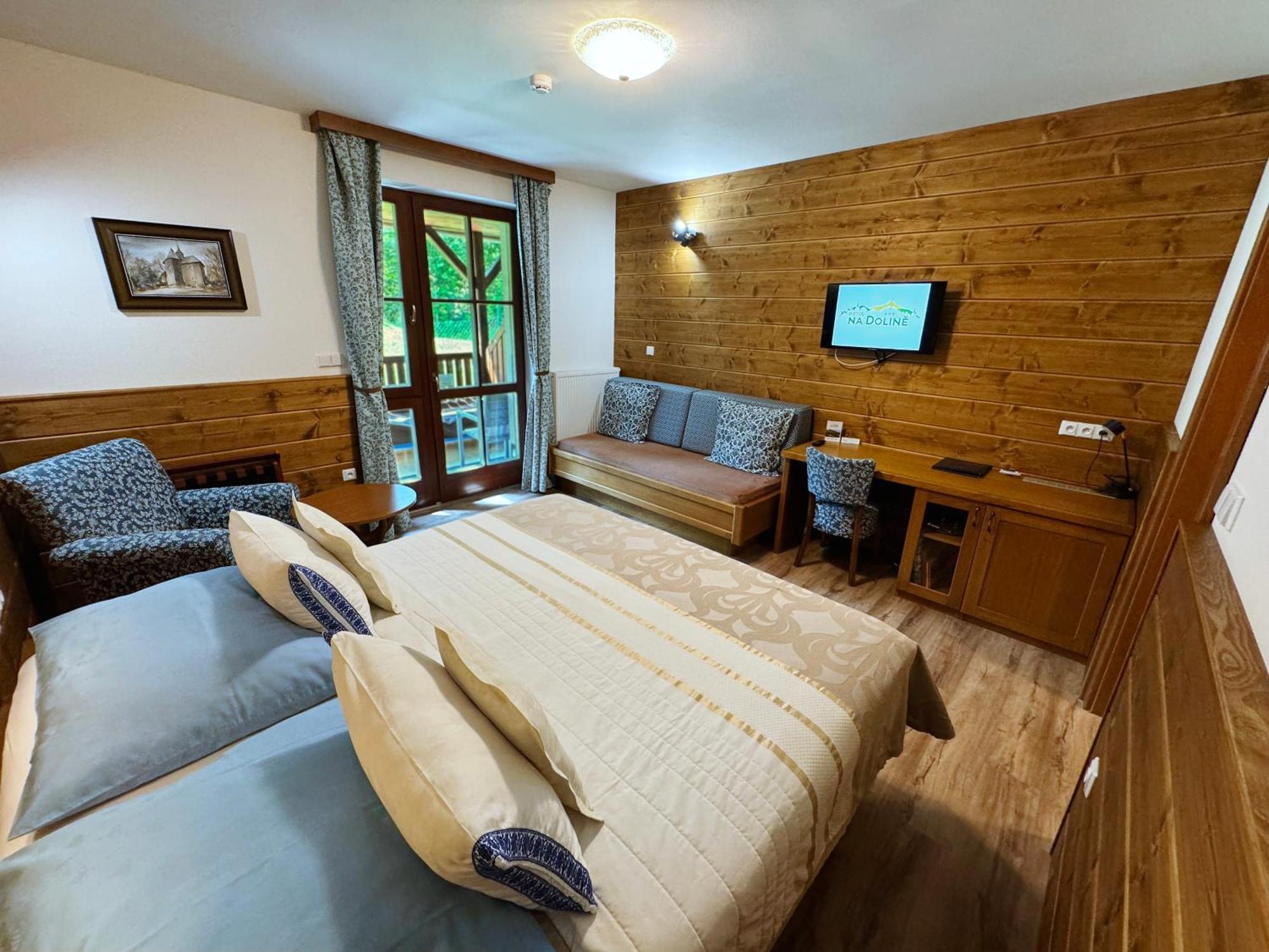 Hotel Na Doline Frenštát pod Radhoštěm Екстериор снимка